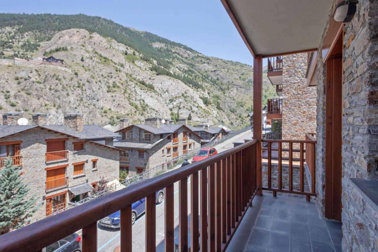 Luderna - D2 Suriguera De Apartamento
